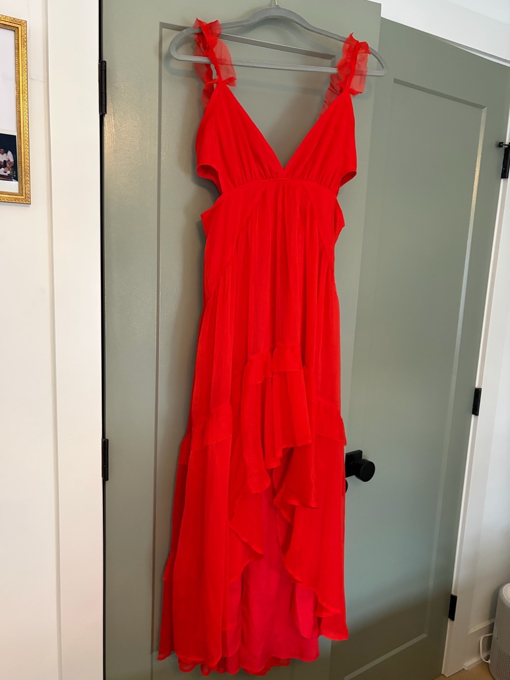 Lulu’s Red Ruffled V-Neck Women’s Dress